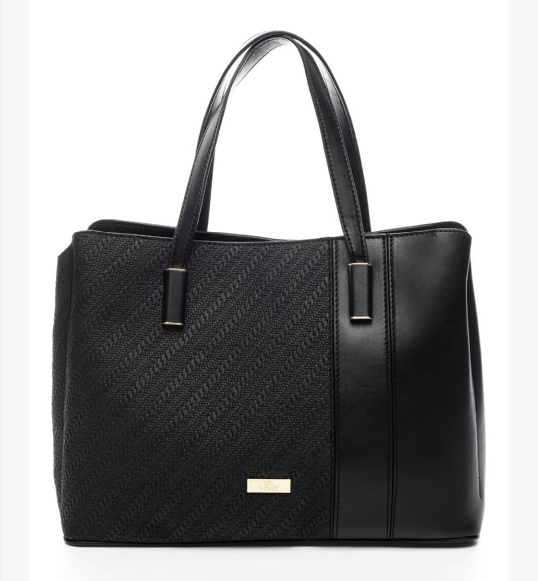 Τσάντα χειρός μαύρη με ανάγλυφο μοτίβο veta bags accesories