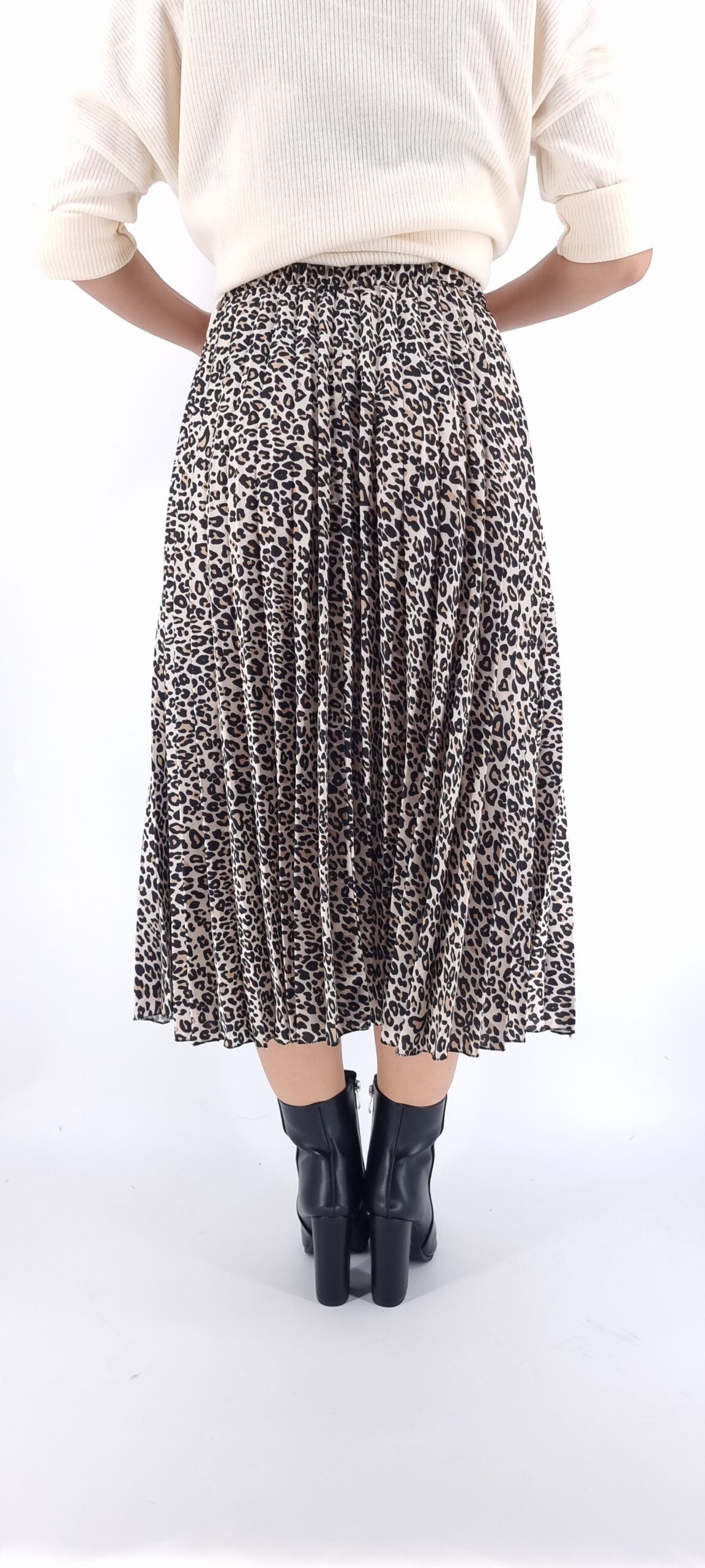 Φούστα πλισέ midi με animal print μοτίβο και λάστιχο στη μέση μπεζ μαύρο Φούστα πλισέ midi με animal print μοτίβο και λάστιχο στη μέση μπεζ μαύρο